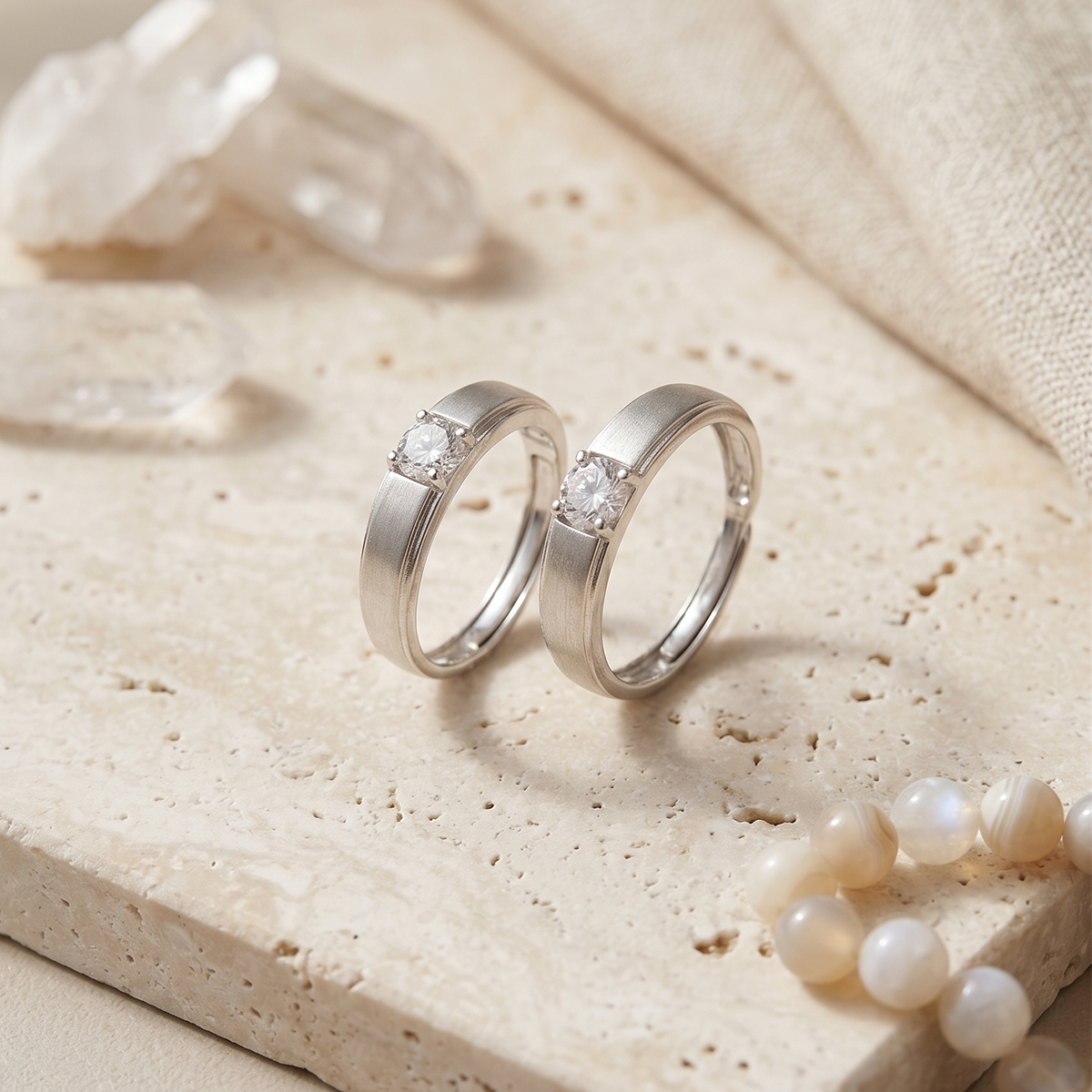 Untitled-7 zircon small ring silver