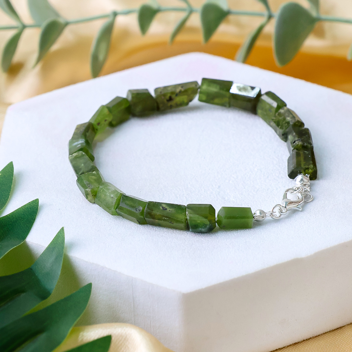 Vesuvianite Faceted Tumble Bracelet-Shubhanjali Store (1) vesuvianite faceted tumble bracelet
