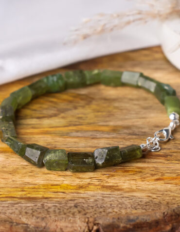 vesuvianite faceted tumble bracelet