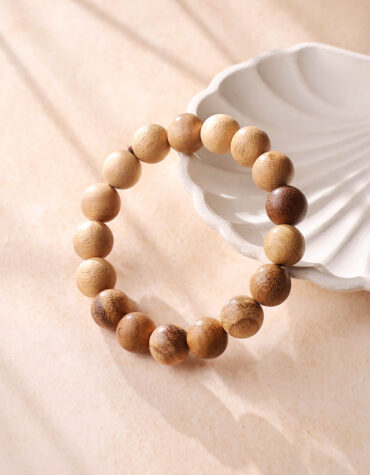 White-Agarwood-Bracelet-Shubhanjali-Store