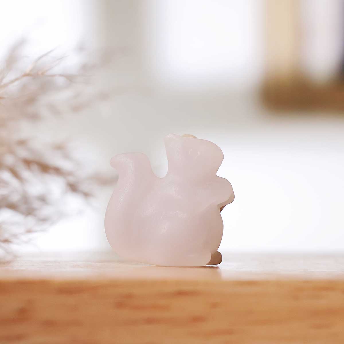 White Calcite Squirrel 1 Inch (1)