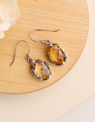 citrine oval shape silver earring