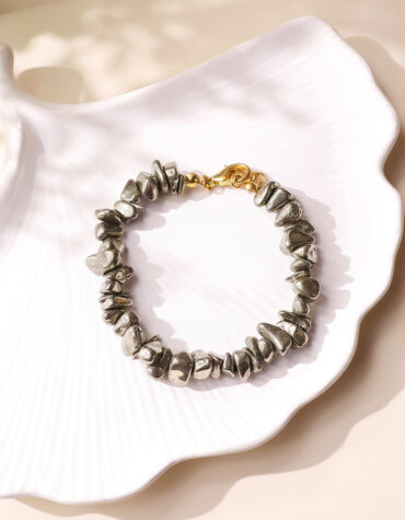 pyrite chips chain bracelet