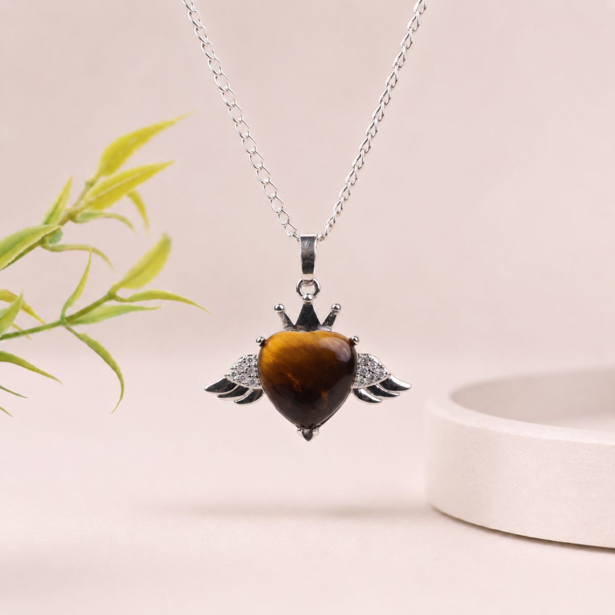 Benefits of Flying Heart Pendant (3) benefits of flying heart pendant