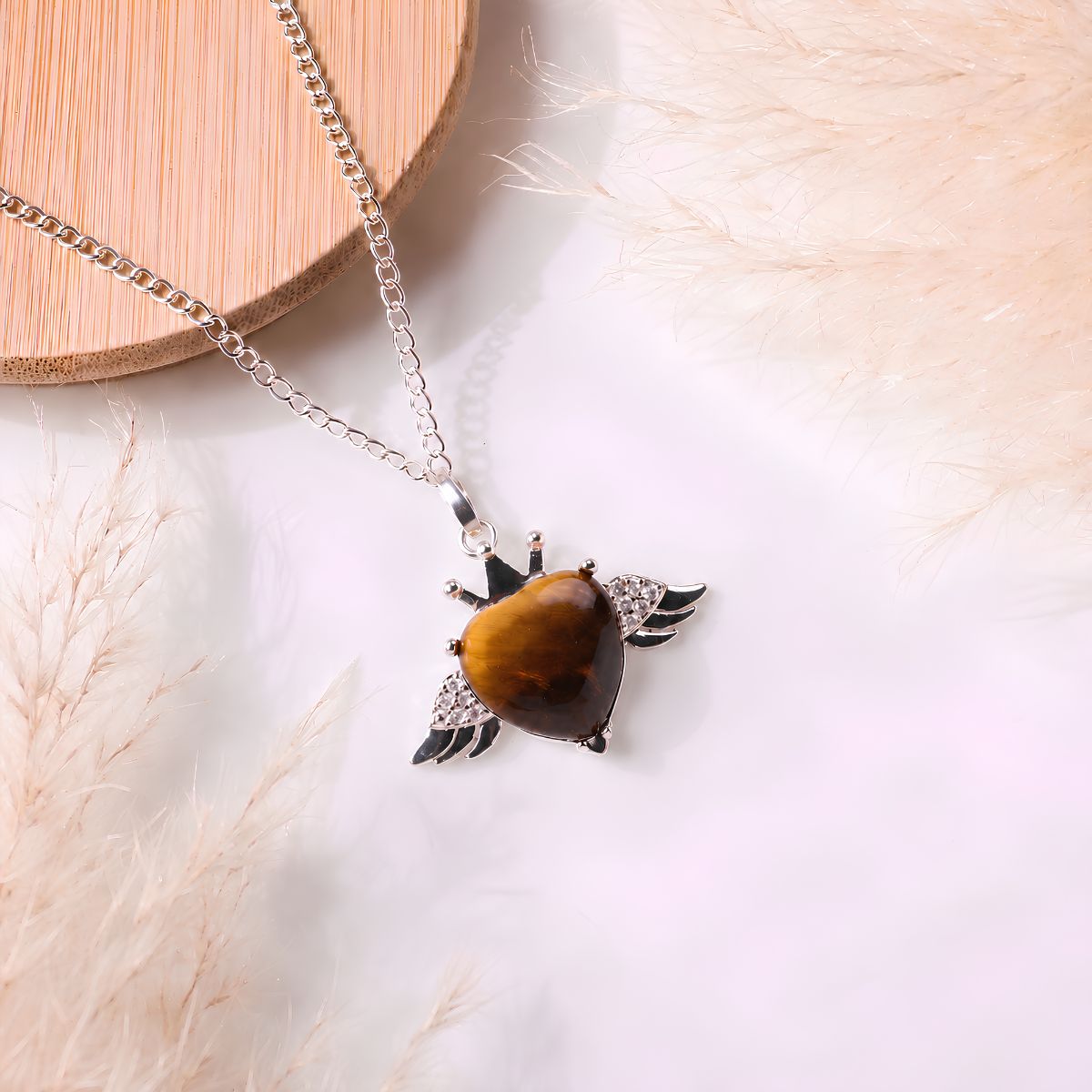 Benefits of Flying Heart Pendant (5) benefits of flying heart pendant