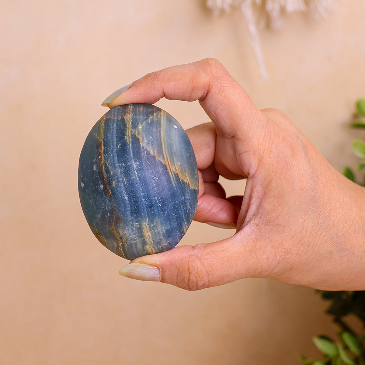 Blue Onyx Palm Stone (10) blue onyx palm stone