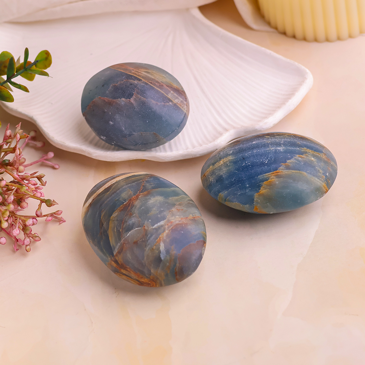 Blue Onyx Palm Stone (4) blue onyx palm stone