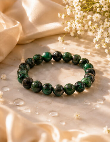 emerald bracelet hq