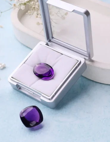 gem amethyst cabochon
