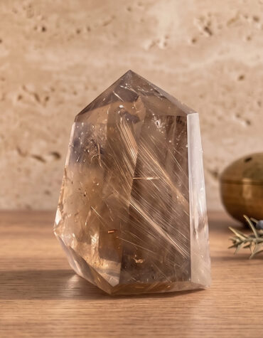 golden rutile free form hq aa