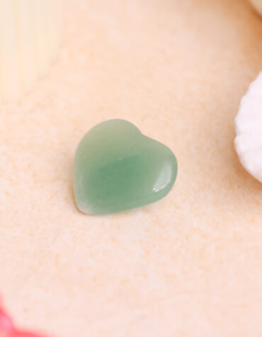 green aventurine mini heart
