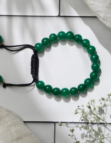 green jade single thread bracelet