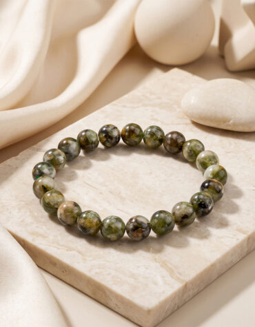 green kyanite bracelet