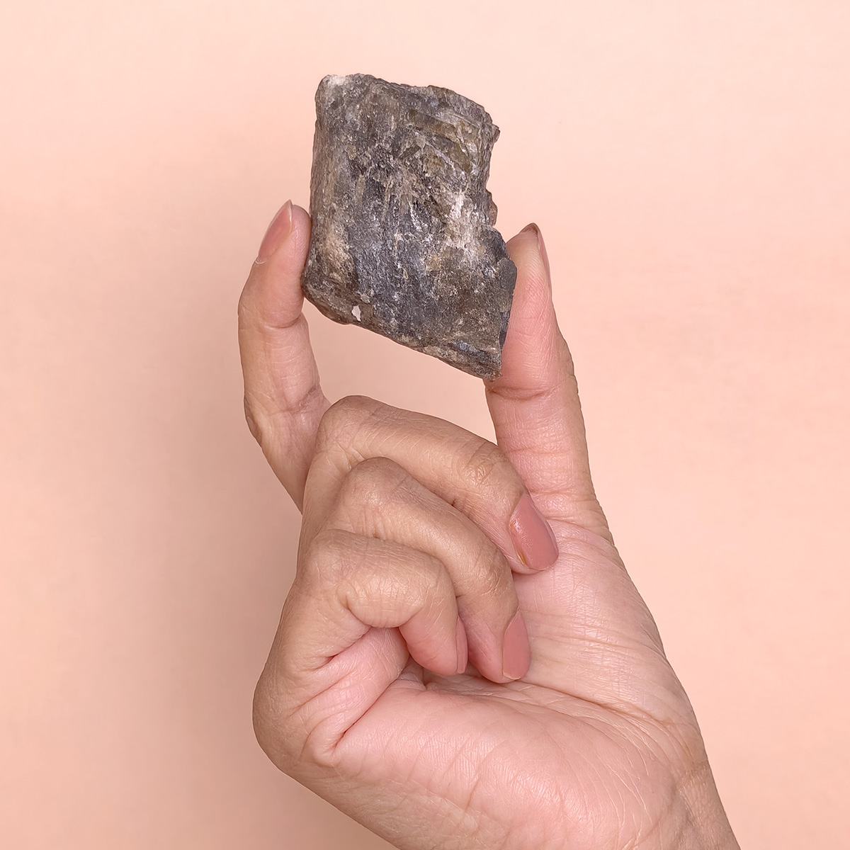 Labradorite Raw HQ-Shubhanjali Store (5) labradorite raw hq