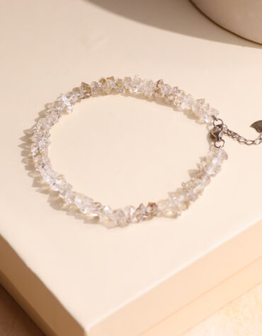 petrolium quartz bracelet hq