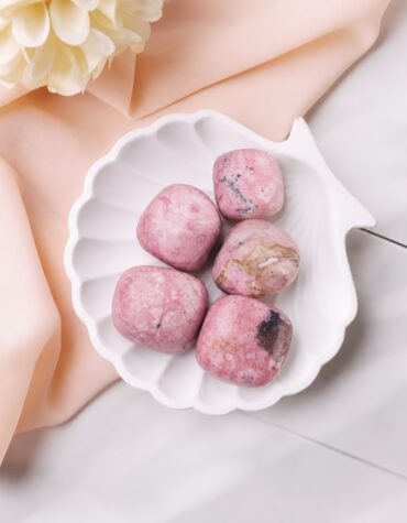 pink rhodonite tumble