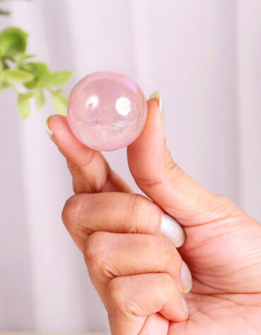 rose quartz aura sphere