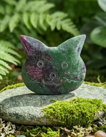 ruby zoisite cat face