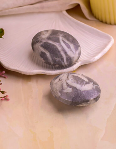 shell palm stone