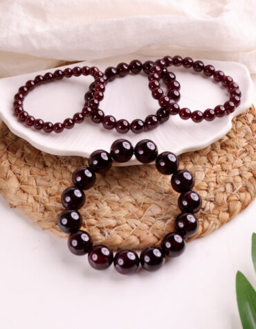 star garnet bracelet aa