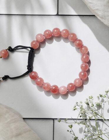 sunstone single thread bracelet