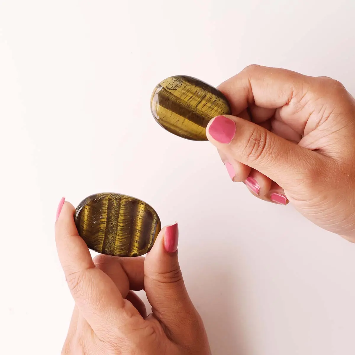 Tiger Eye Worry Stone-Shubhanjali Store (4) tiger eye worry stone