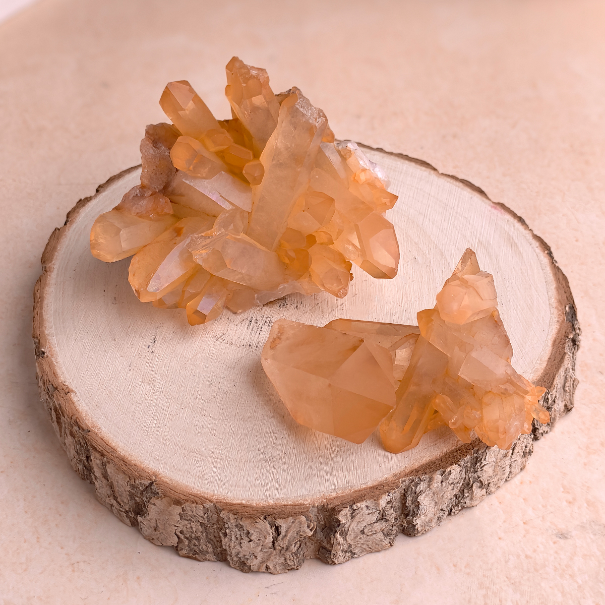 Untitled-4 tangerine quartz cluster hq