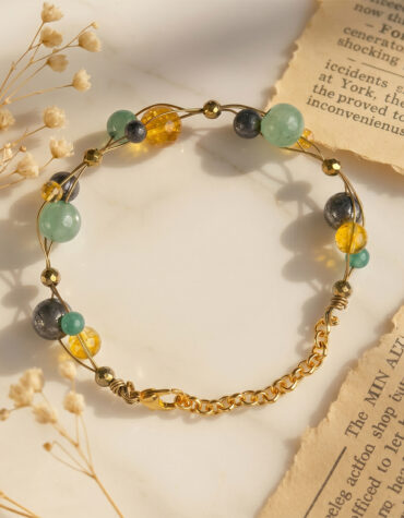 wealth wire bracelet