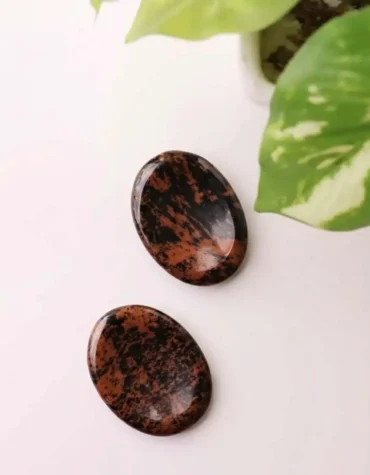mahogony obsidian worry stone