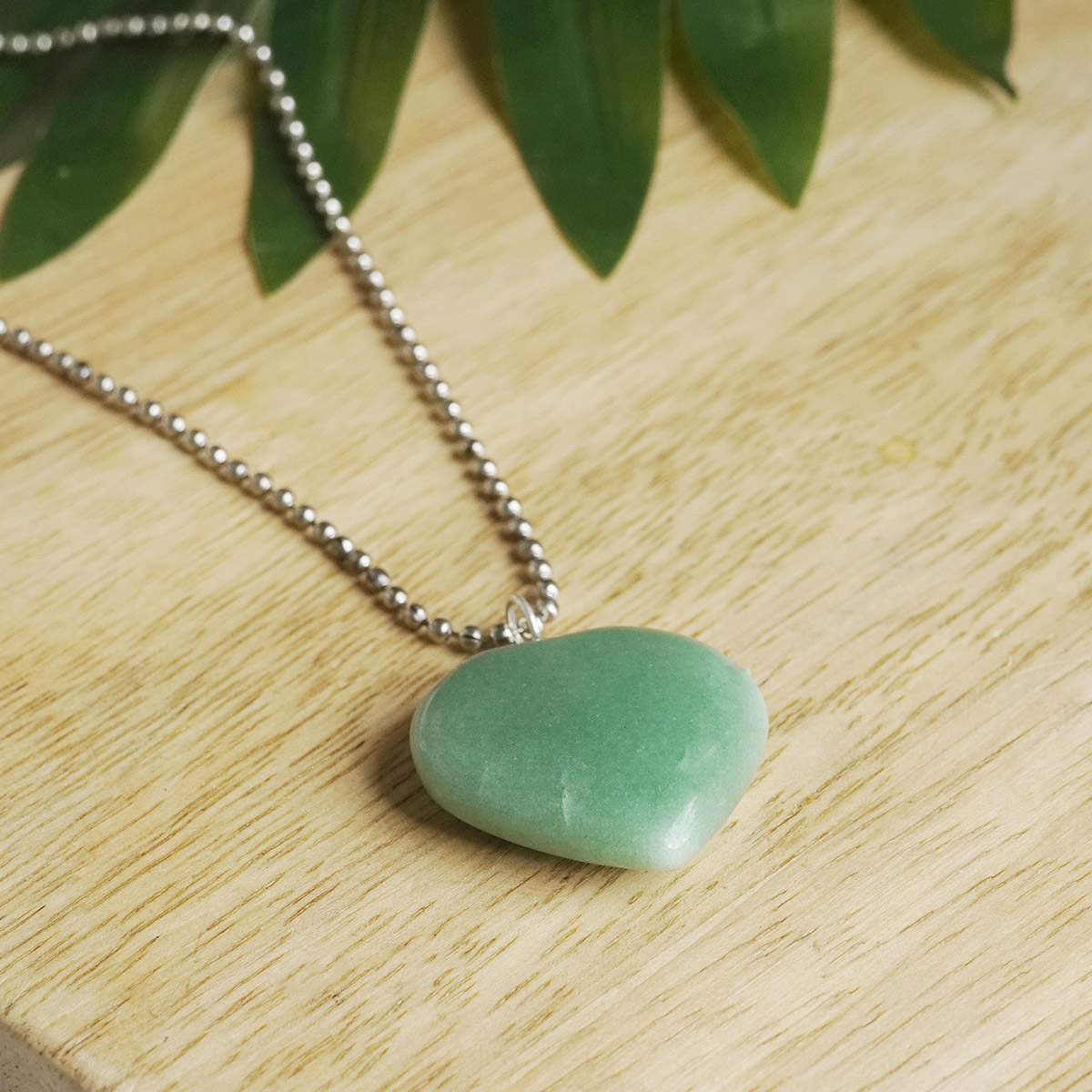 shubhanjalistore-green-aventurine-big-heart-pendant-img-1 green aventurine big heart pendant