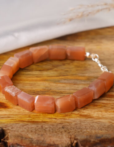 peach moonstone faceted tumble bracelet