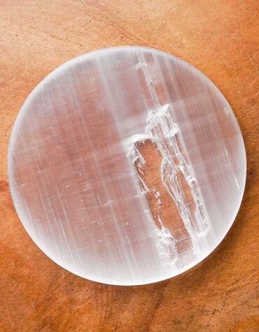 selenite round plate 3 inch with mdf box