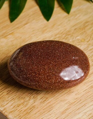 gold stone palm stone