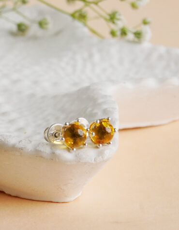 amber round stud earring silver