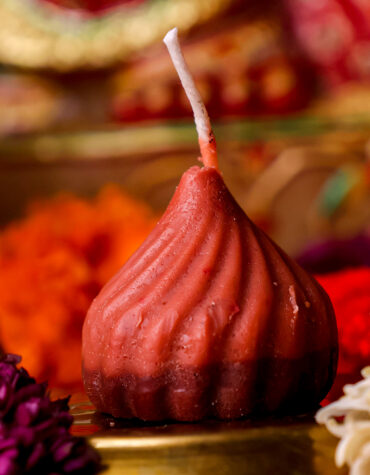 modak candle (yellow)