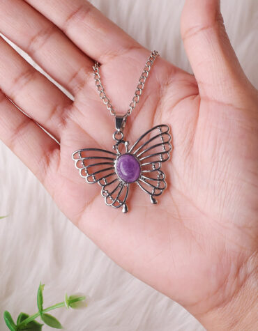 butterfly oval design pendant