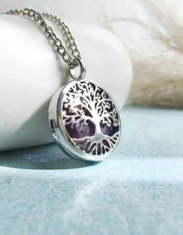 tree of life round pendant