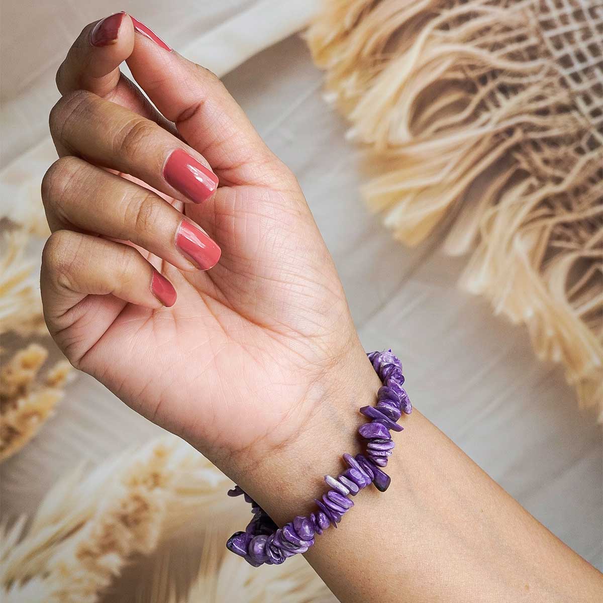 Charoite Chips Beads Bracelet-Shubhanjali Store (3) charoite chips beads bracelet