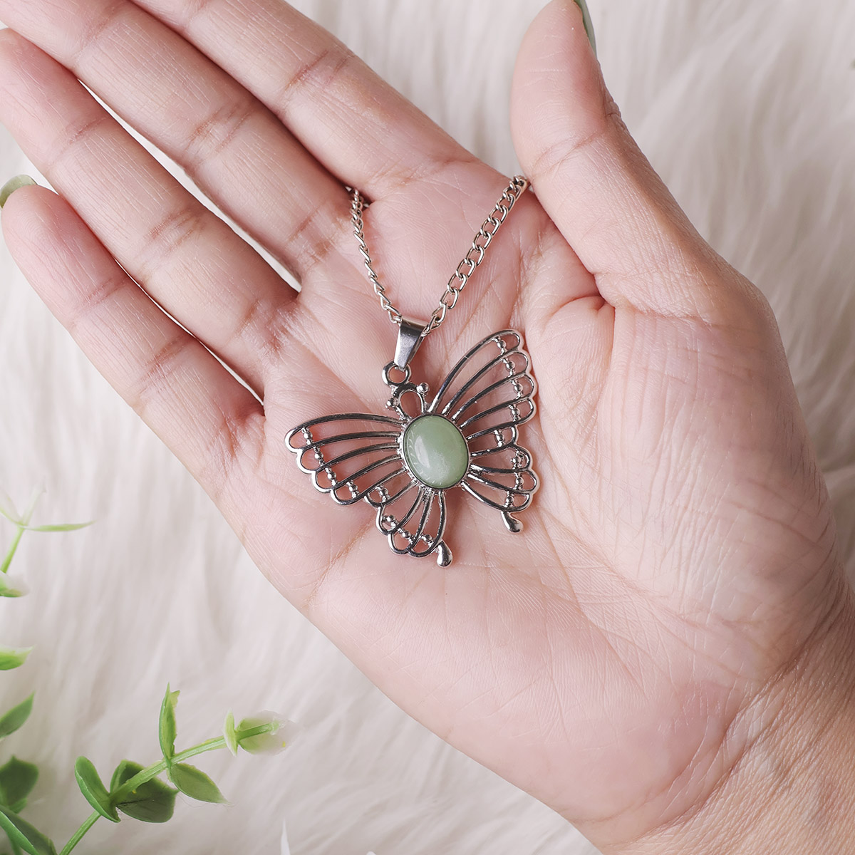 Green Aventurine Butterfly Oval Design Pendant-Shubhanjali Store (1) butterfly oval design pendant