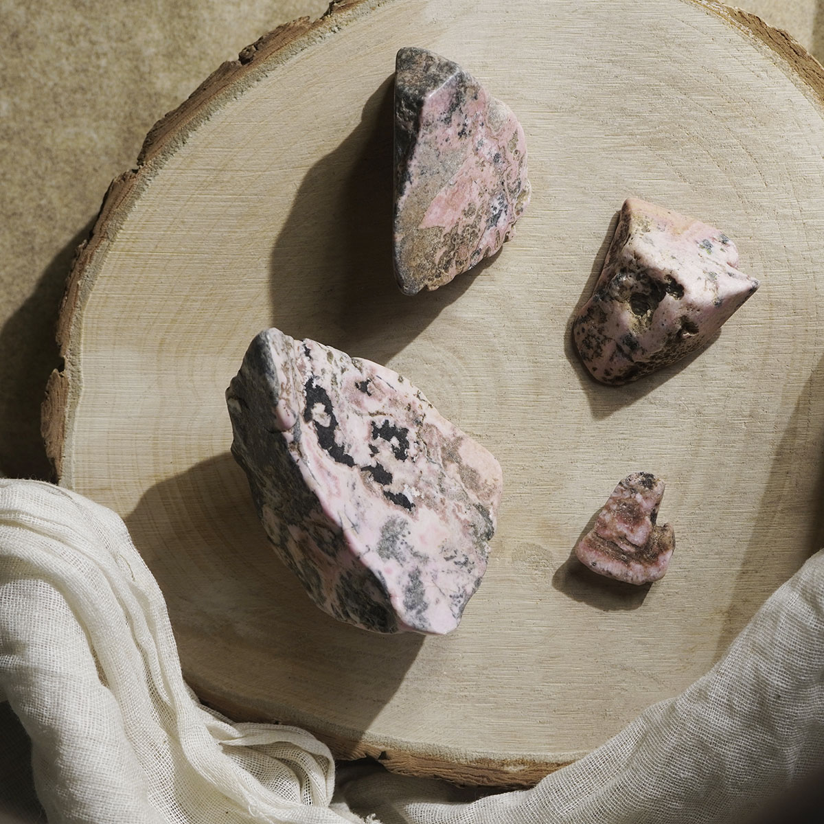 Peruvian Rhodonite raw Shubhanjali Store (3) peruvian rhodonite raw