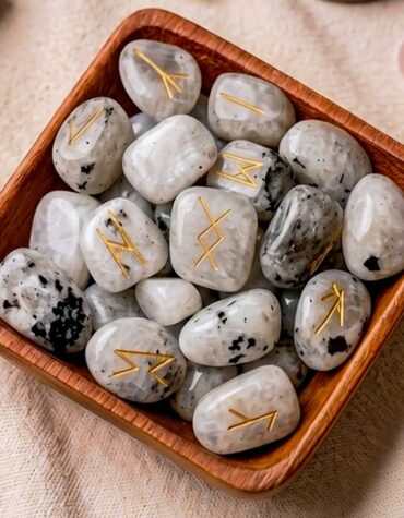 rainbow moonstone rune set