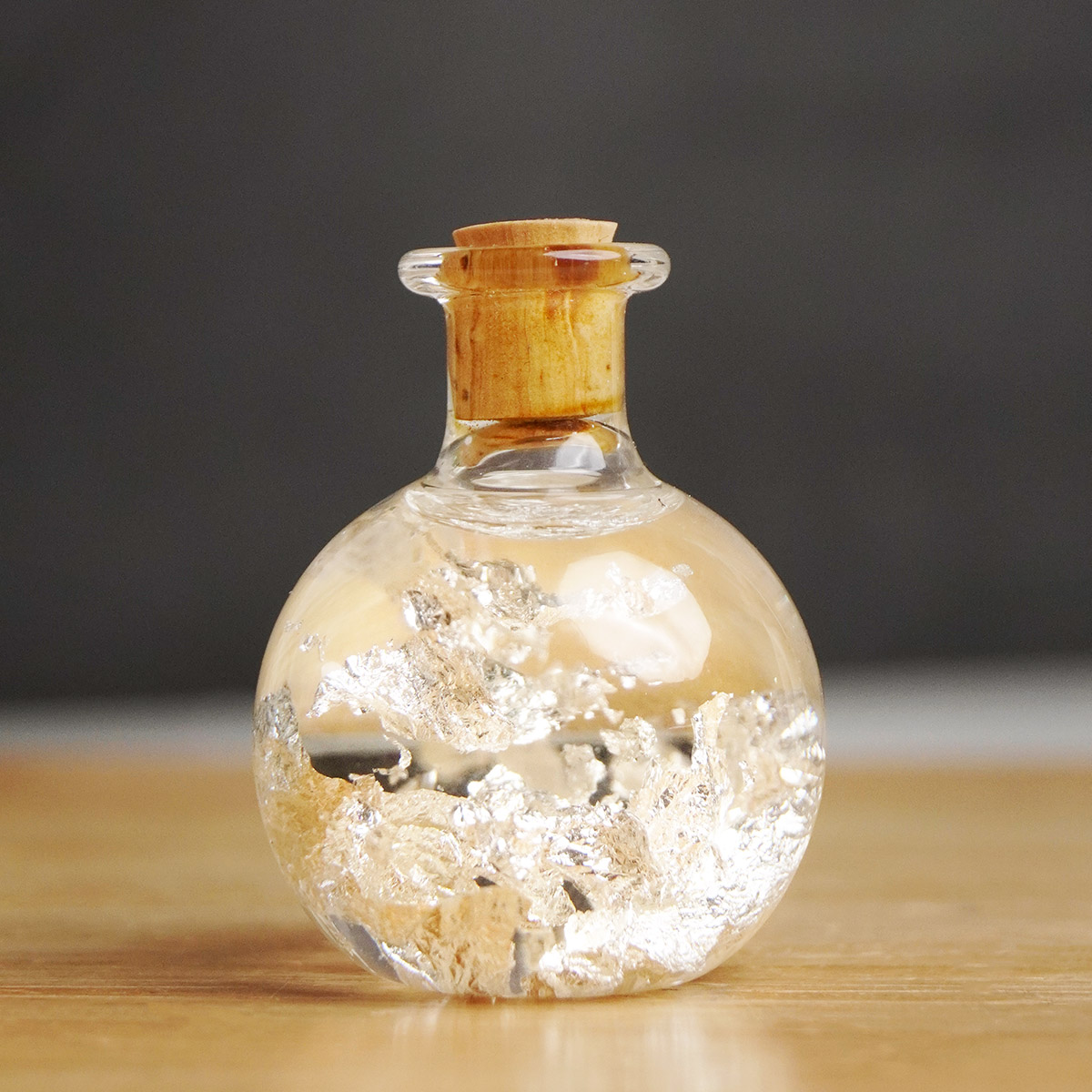 Silver Flake Bottle - Shubhanjali Store (5) silver flake bottle