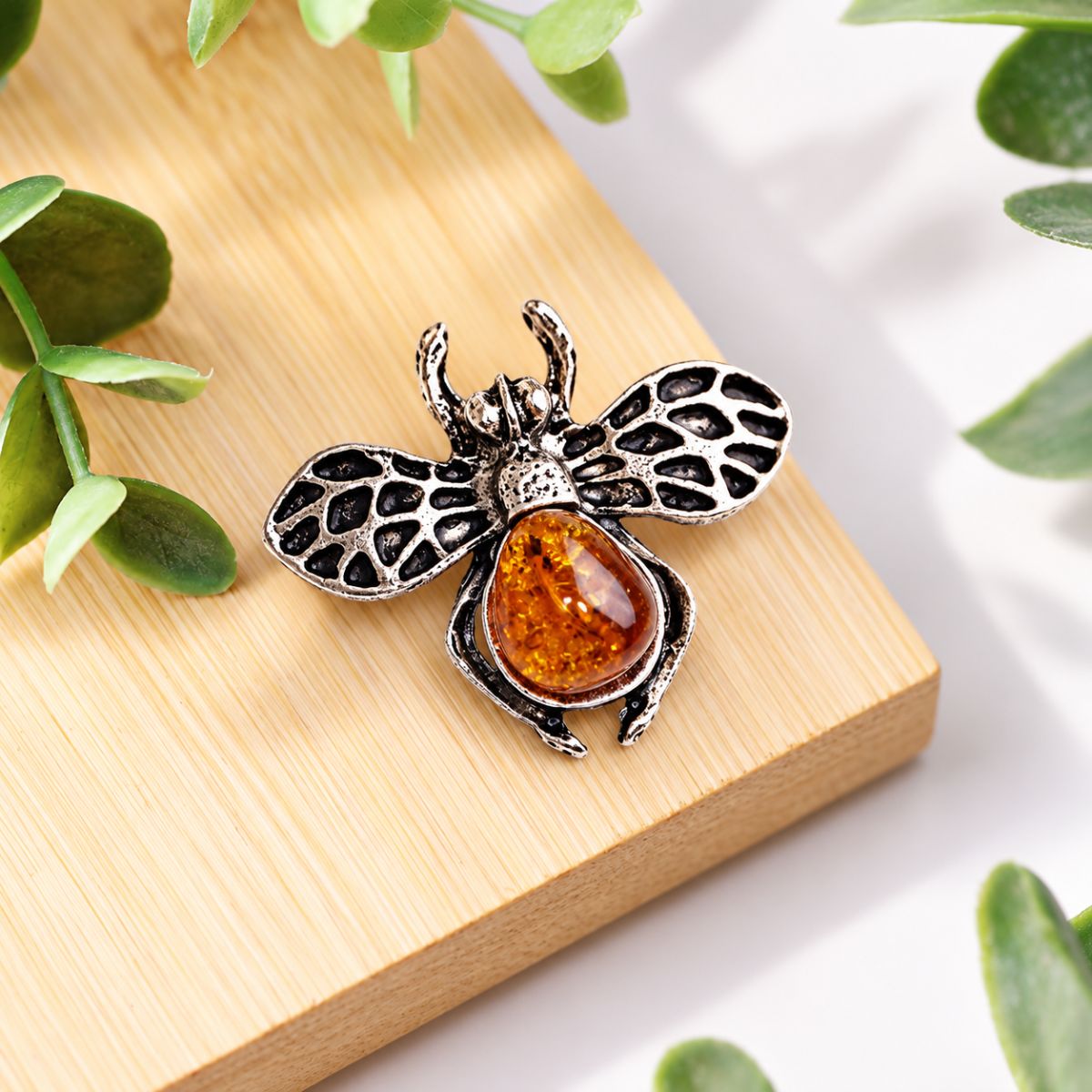 Amber Honey Bee Brooch-Shubhanjali Store (4) amber honey bee brooch
