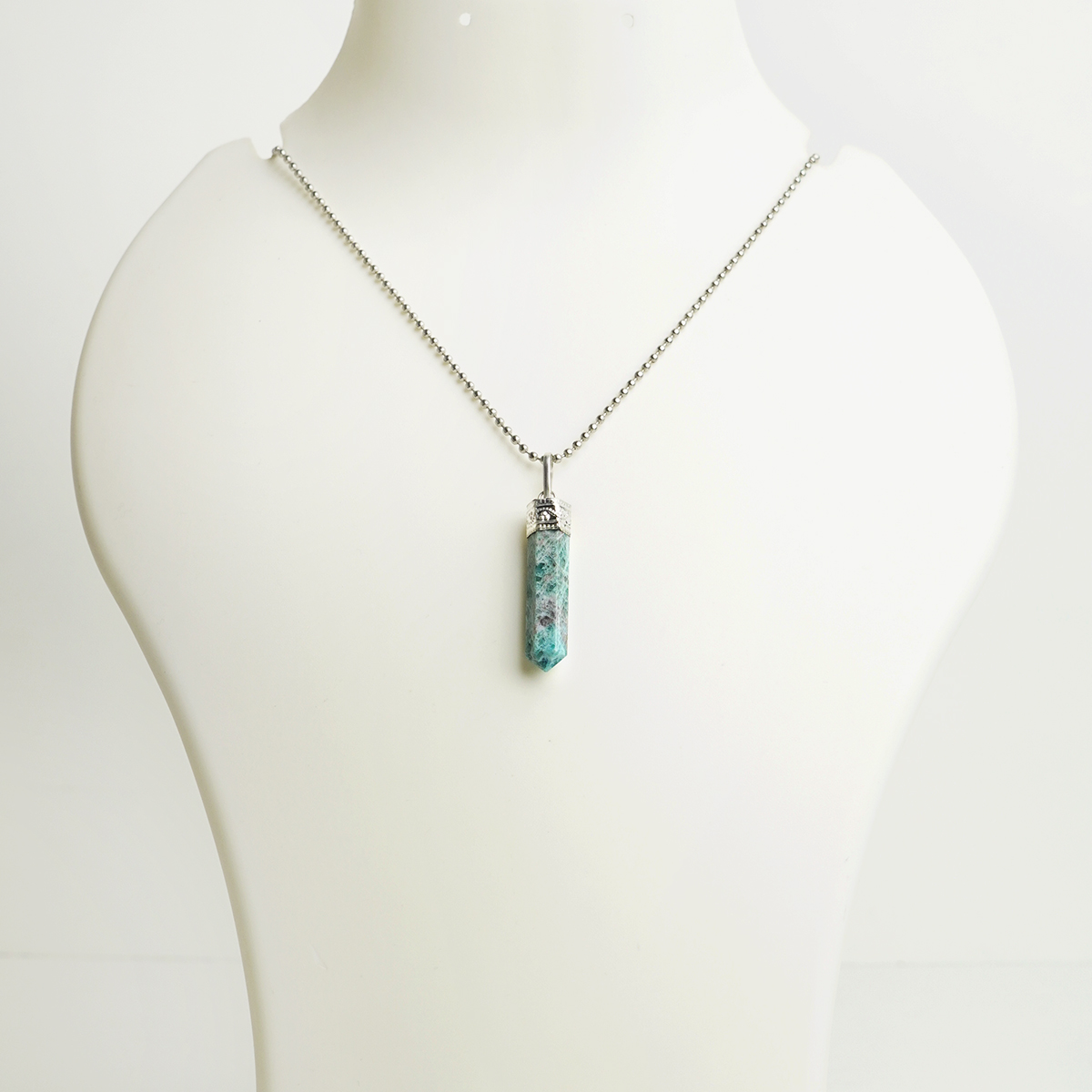 Blue Apatite Pencil Pendant-Shubhanjali Store (5) blue apatite pencil pendant