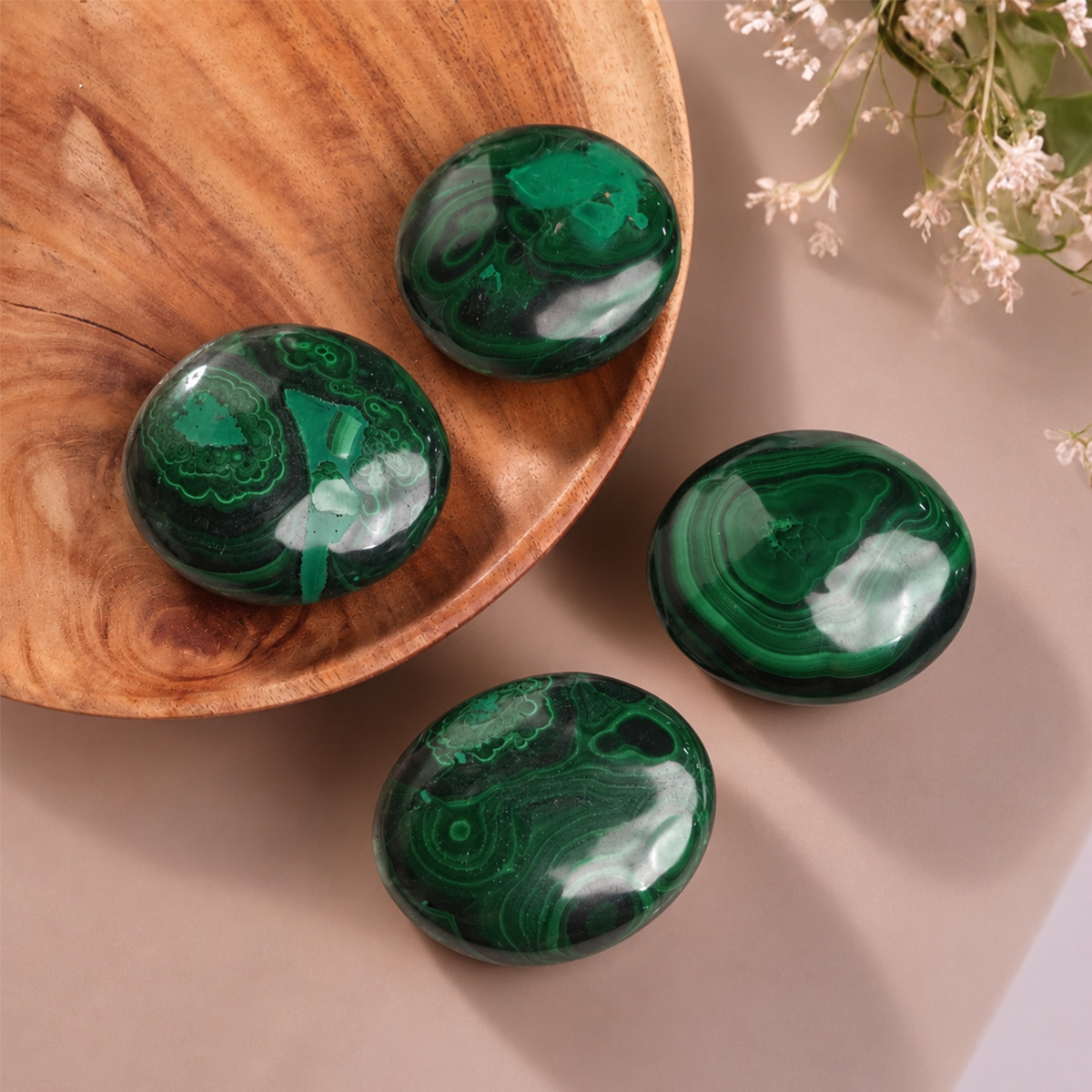 Malachite Palm Stone HQ-Shubhanjali Store (2) malachite palm stone hq