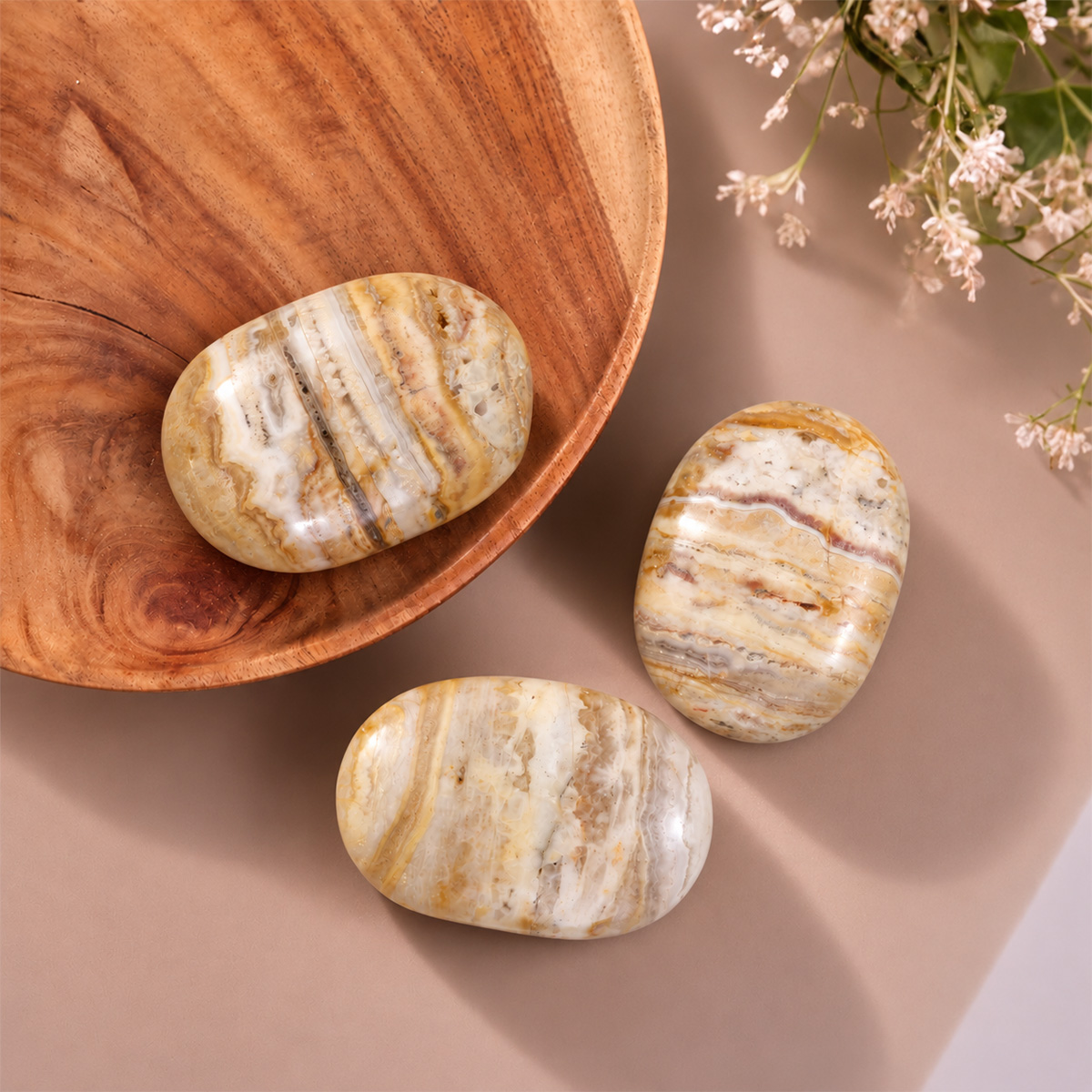 Yellow Lace Agate Palm Stone-Shubhanjali Store (1) yellow lace agate palm stone