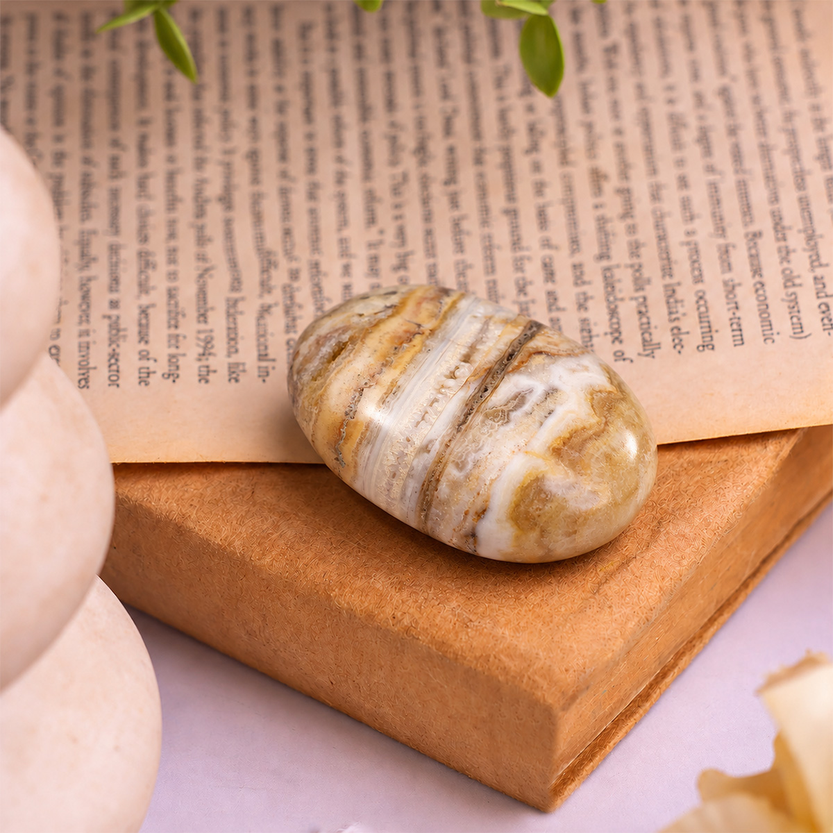 Yellow Lace Agate Palm Stone-Shubhanjali Store (2) yellow lace agate palm stone