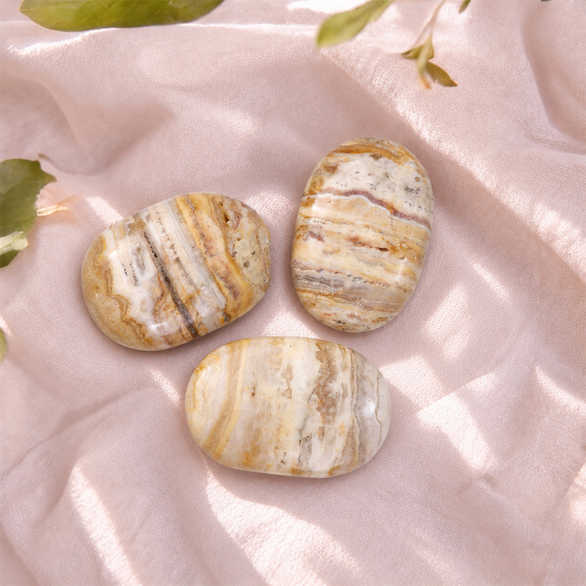 Yellow Lace Agate Palm Stone-Shubhanjali Store (5) yellow lace agate palm stone